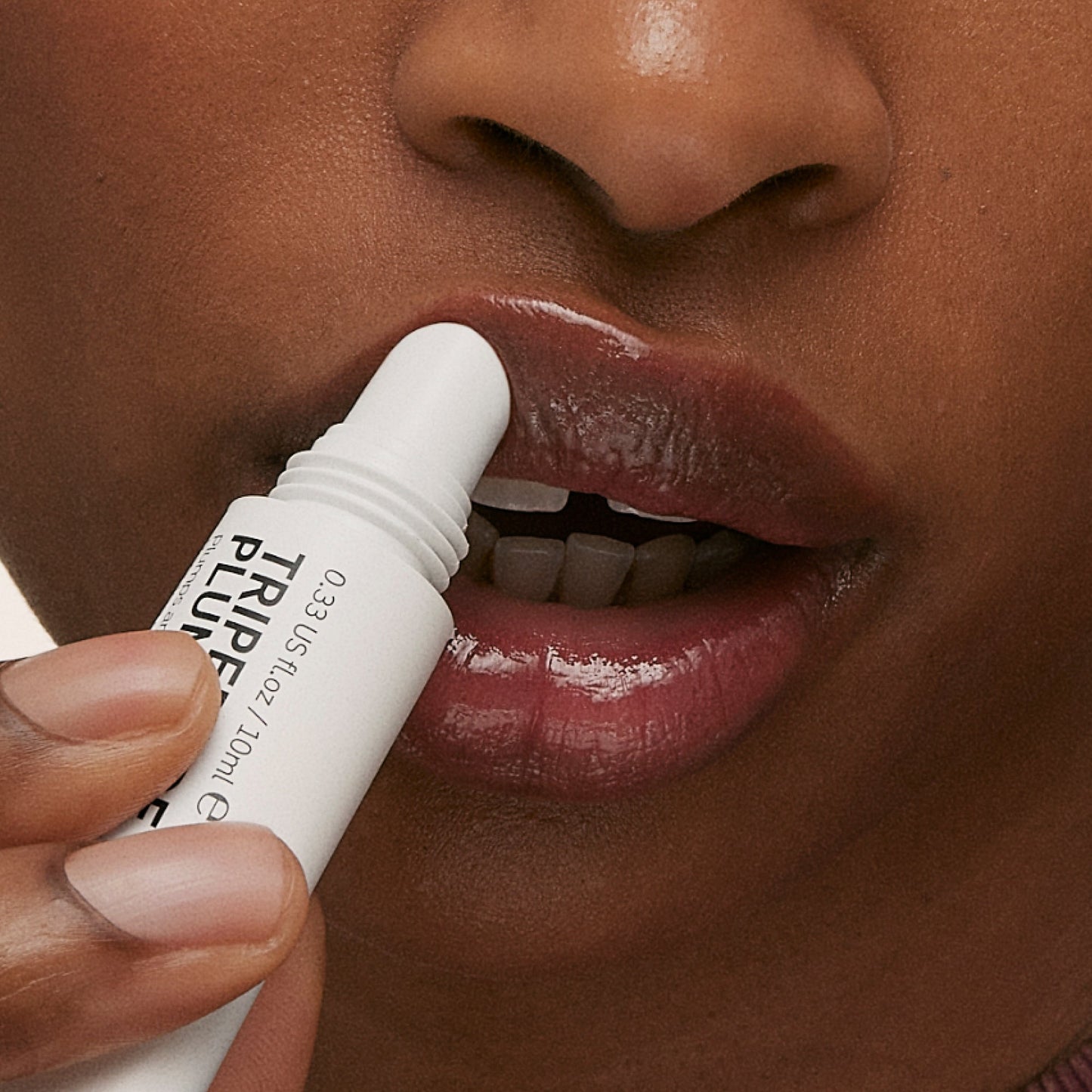 tripeptide-plumping-berry-lip-balm-v3 ApplicationBerry.jpg